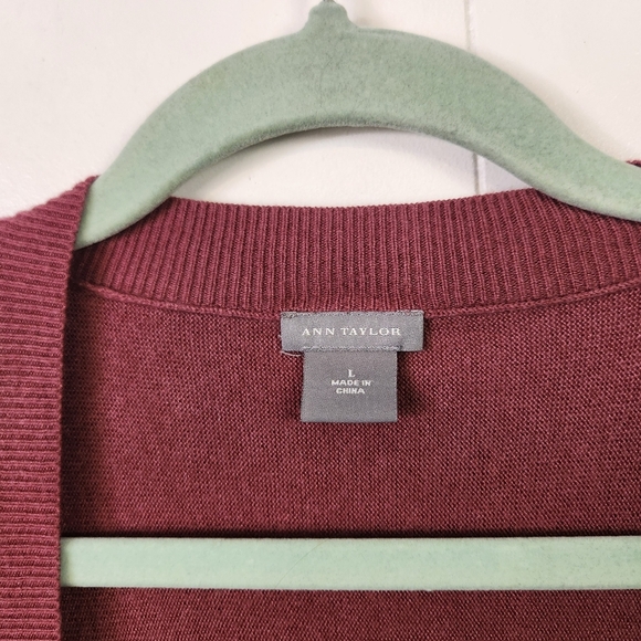 Ann Taylor Short Sleeve Sweater Deep V-Neck Pink Size Large Office Work Winter - Picture 6 of 10